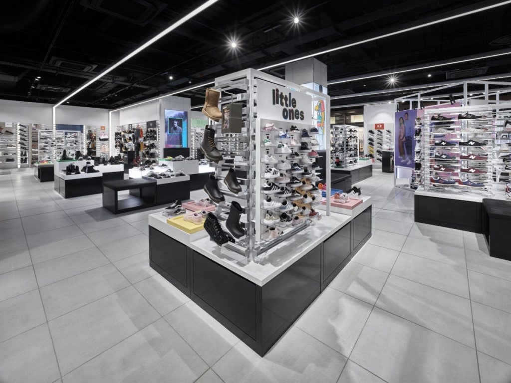 schuh-03-1200x900.jpg schuh-03-1200x900.jpg