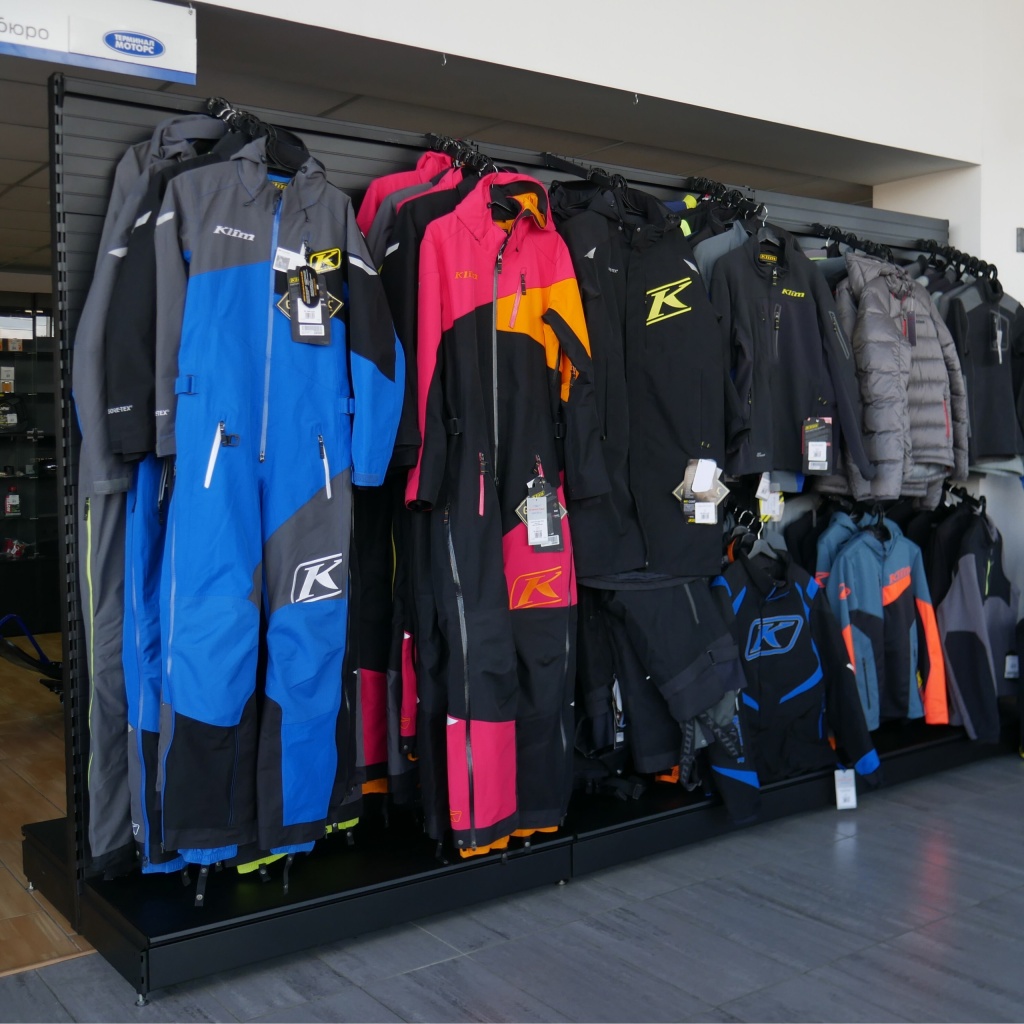 кассовый бокс красный.jpg