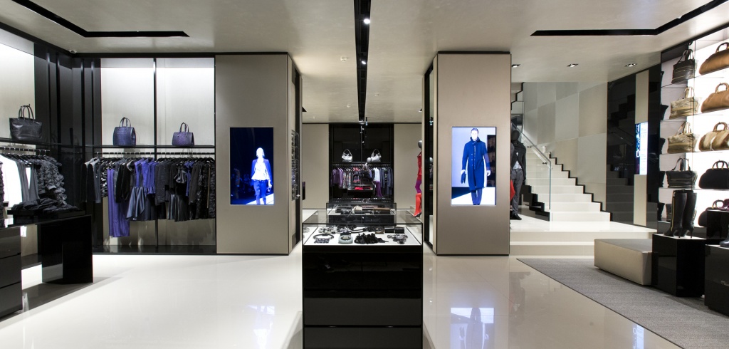 EmporioArmani_1.jpg EmporioArmani_1.jpg