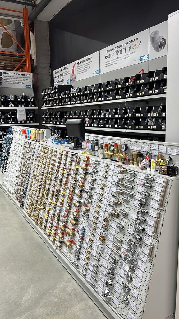 прилавок для товара.jpg