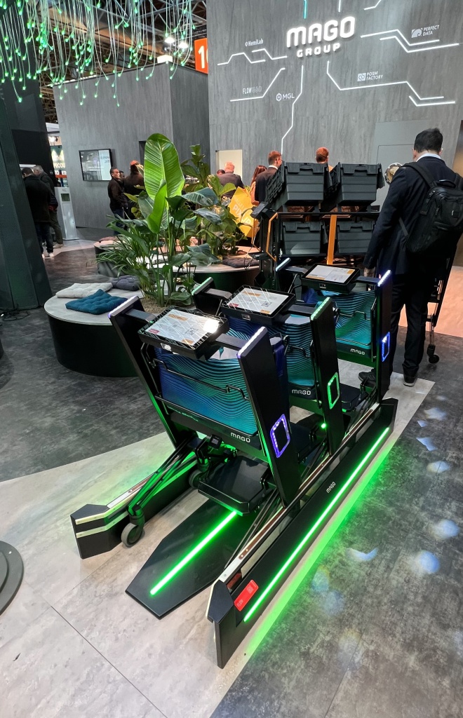 умная тележка MAGO.jpg