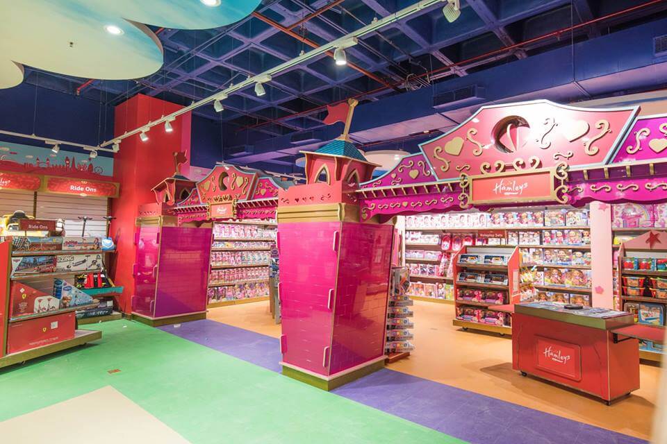 HAMLEYS-MANTRI-BANGALORE-3.jpg