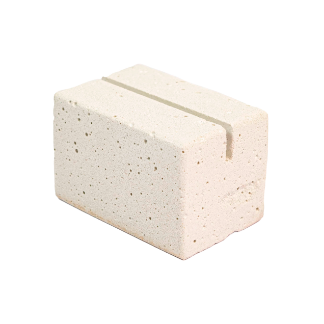 Бетонные держатели ценников