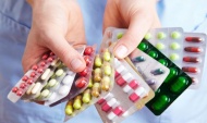Лекарства будут продавать без испытаний
