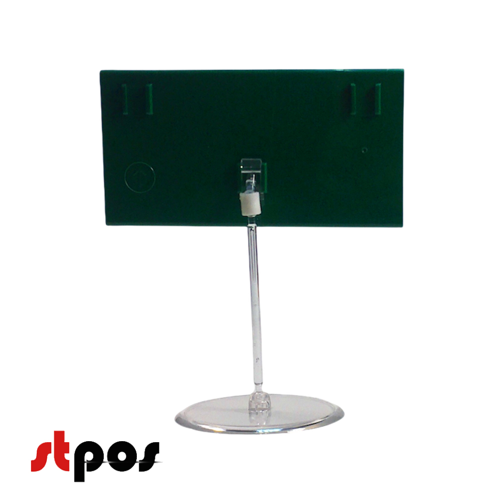 07 Кассета цен формата A7L на прозрачном держателе и прозрачной круглой ножке. Цвет кассеты — зелёный. На фото кассета расположена на держателе вертикально. Ракурс — вид сзади