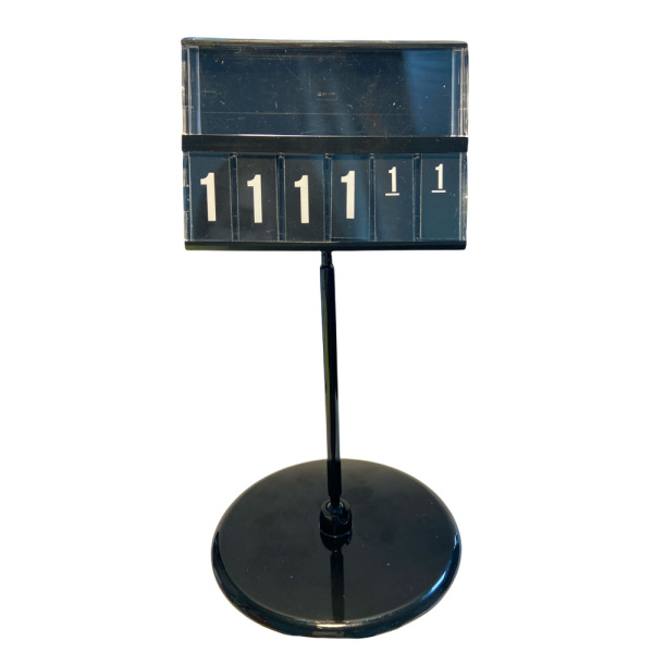 1_Кассета цен А8 ЧЕРНАЯ regular на ЧЕРНОМ держ.100мм на больш. круг.подстав.PC-BASE-XL-CLIP-А8-100