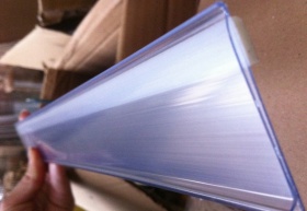 Выбираем ценникодержатели: обычный скотч против вспененного