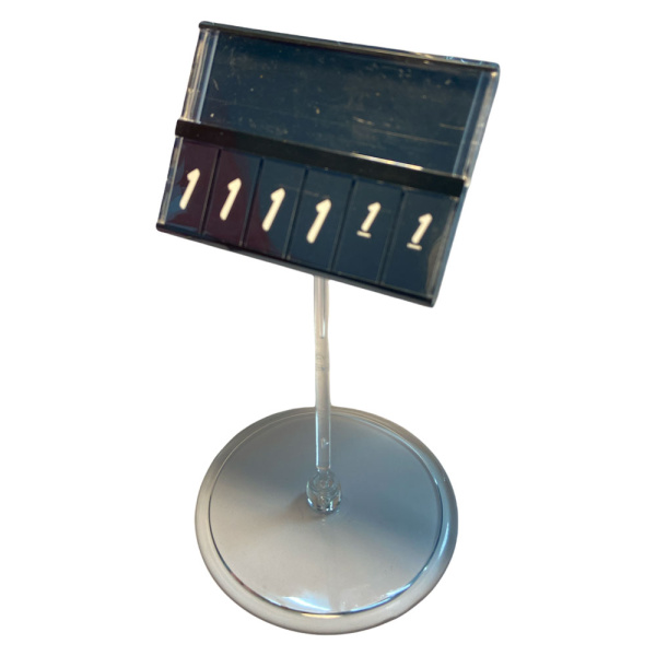 1_Кассета цен А8 ЧЕРНАЯ brush на ПРОЗРАЧНОМ держ.100мм на больш. круг.подстав.PC-BASE-XL-CLIP-А8-100