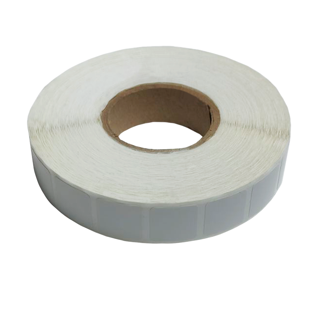 sk_Термо-трансферная полуглянцевая этикетка  17х17х2500 (17х17 мм, 2500шт, втулка 40мм, 1 ручей)