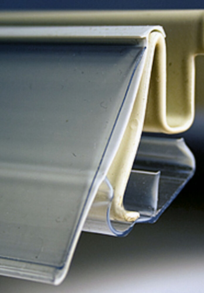 02_Ценникодержатель полочный ПВХ LST39-coW-le1318, длина 1318мм, RYS Белый цвет