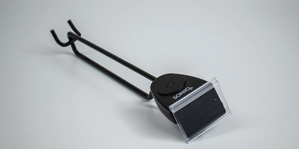 Крючок со звуком